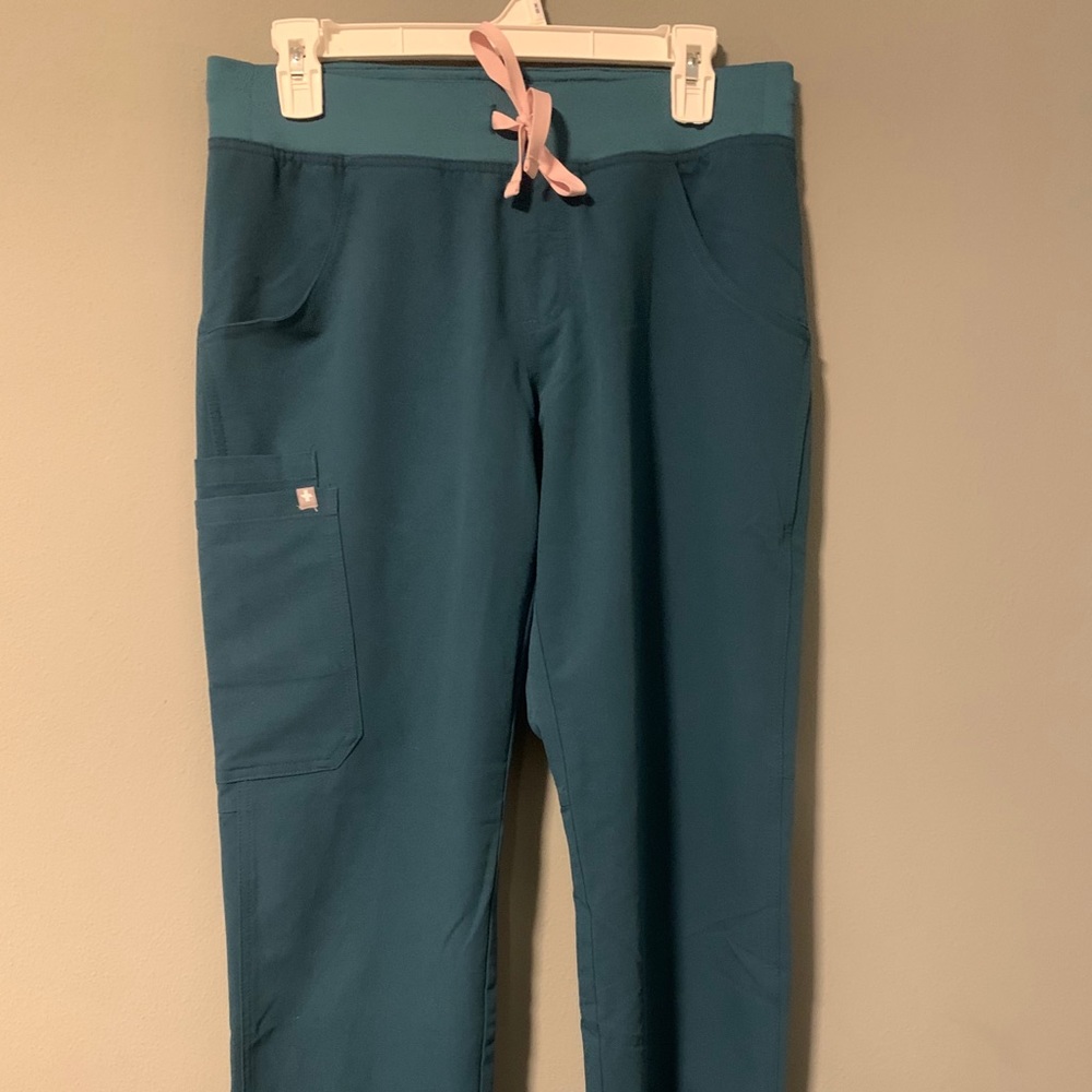 Figs - Kade Caribbean Blue Small Petite Pants